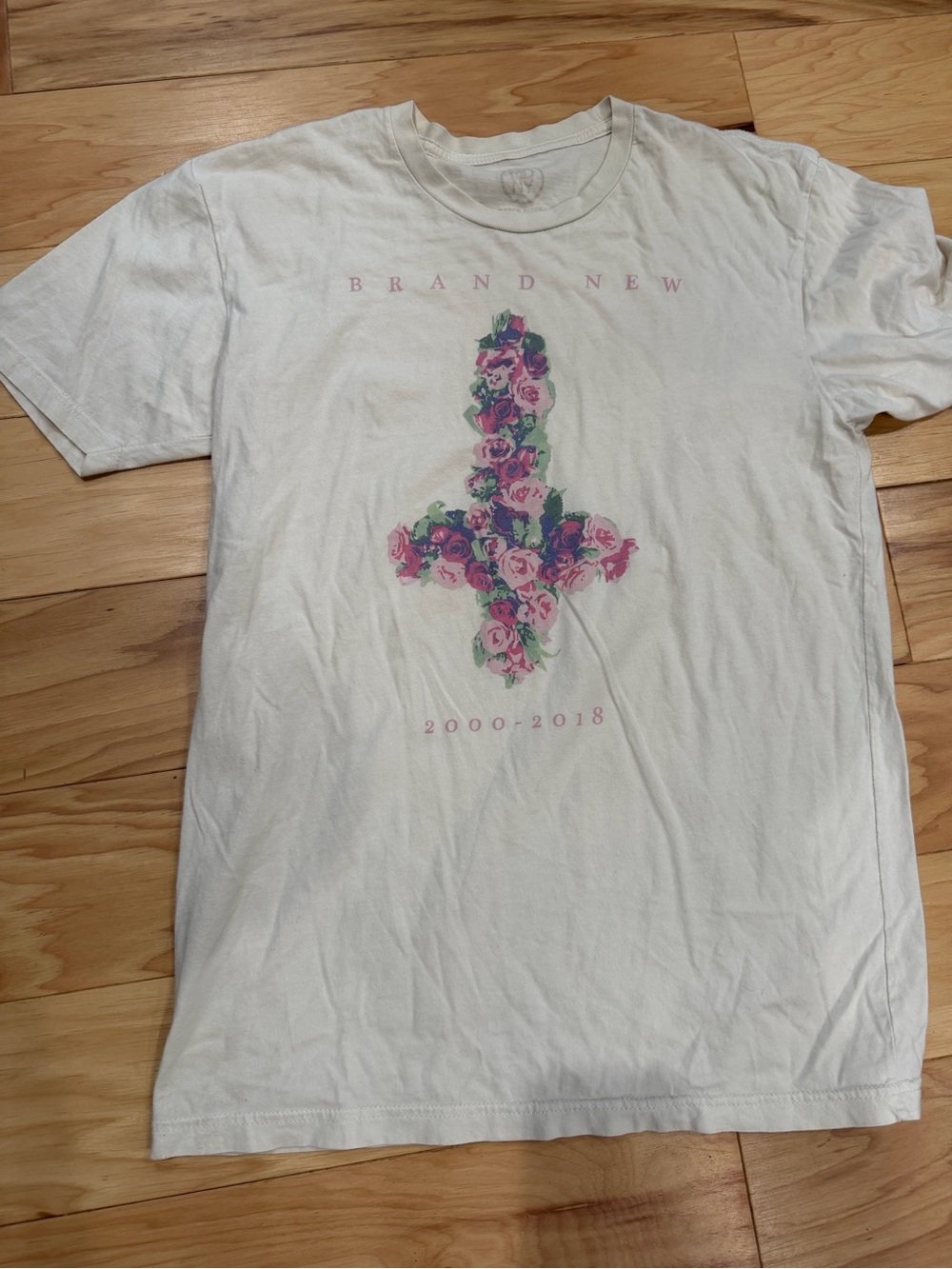 Brand New Band Floral Cross Graphic T-Shirt Unisex Small